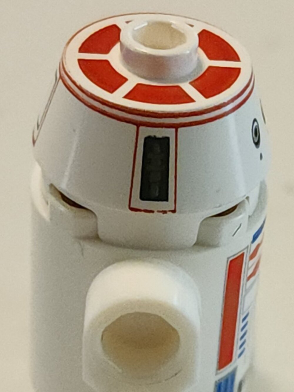 Lego Star Wars R2-D2 ~~ R5-D4 ~~ R3-D5 Minifigures R2-Q2 Body Only - Picture 8 of 16